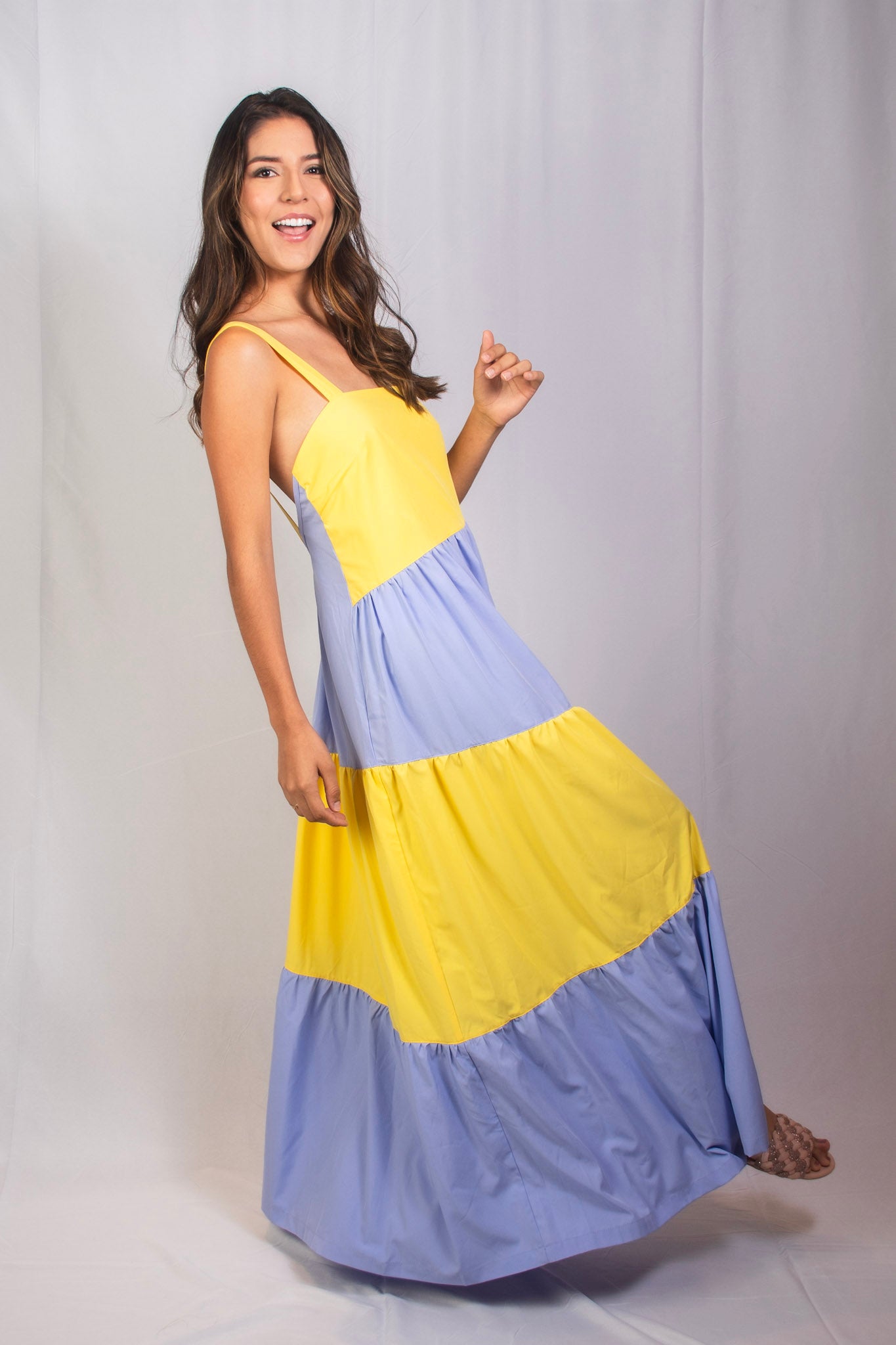 Vestido con bloques de color