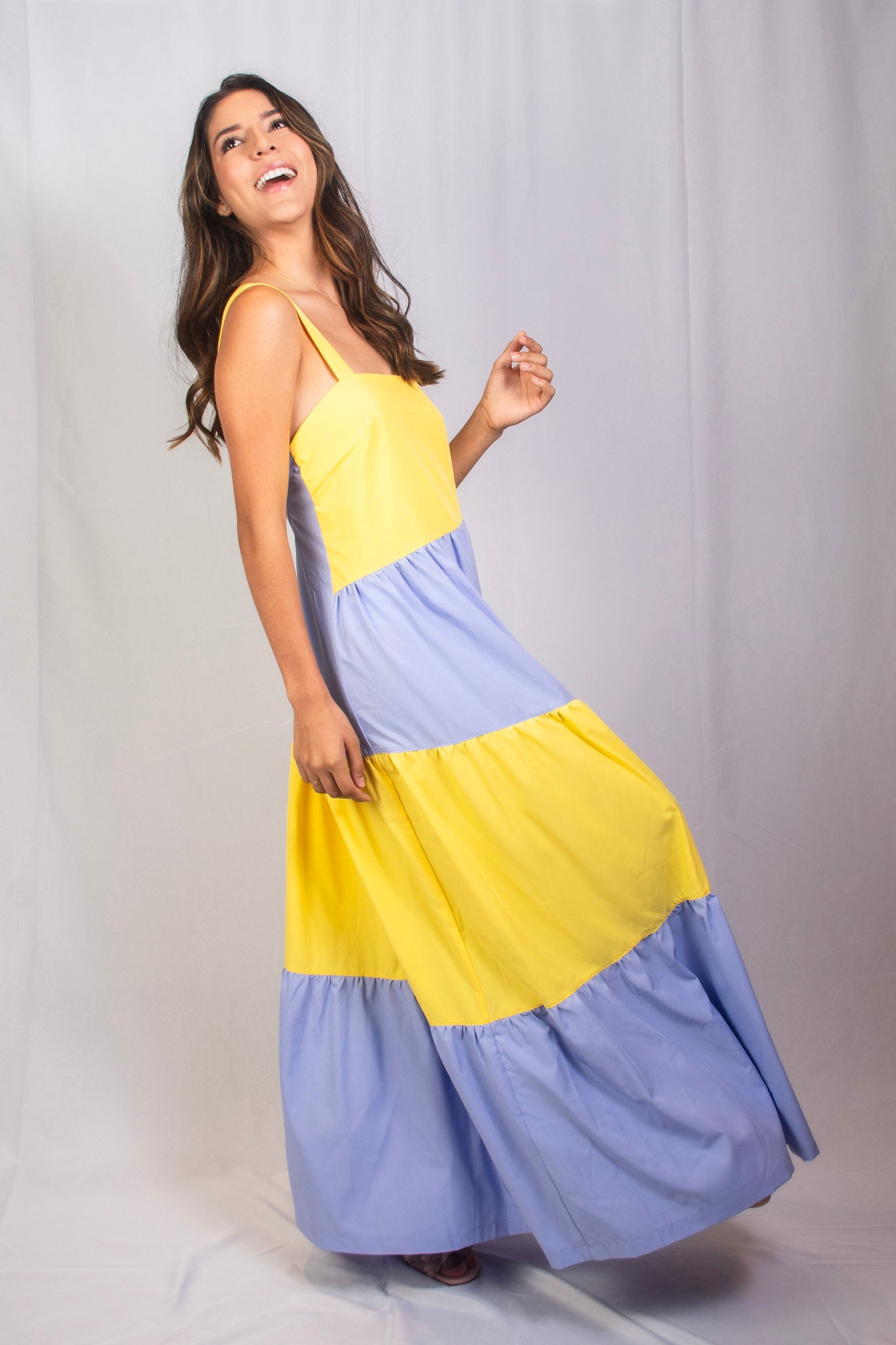 Vestido con bloques de color