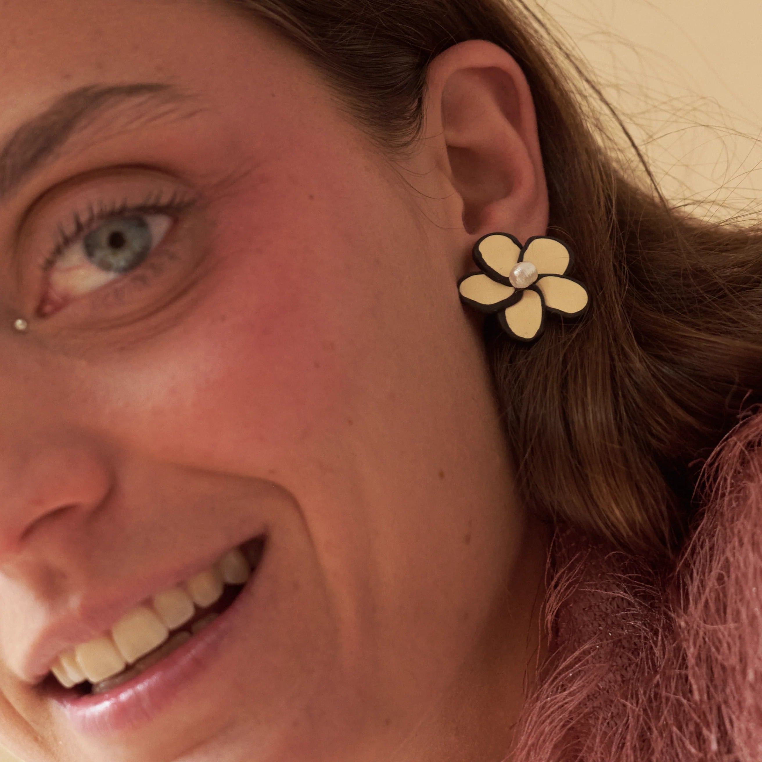 Lucié Bicolor earrings