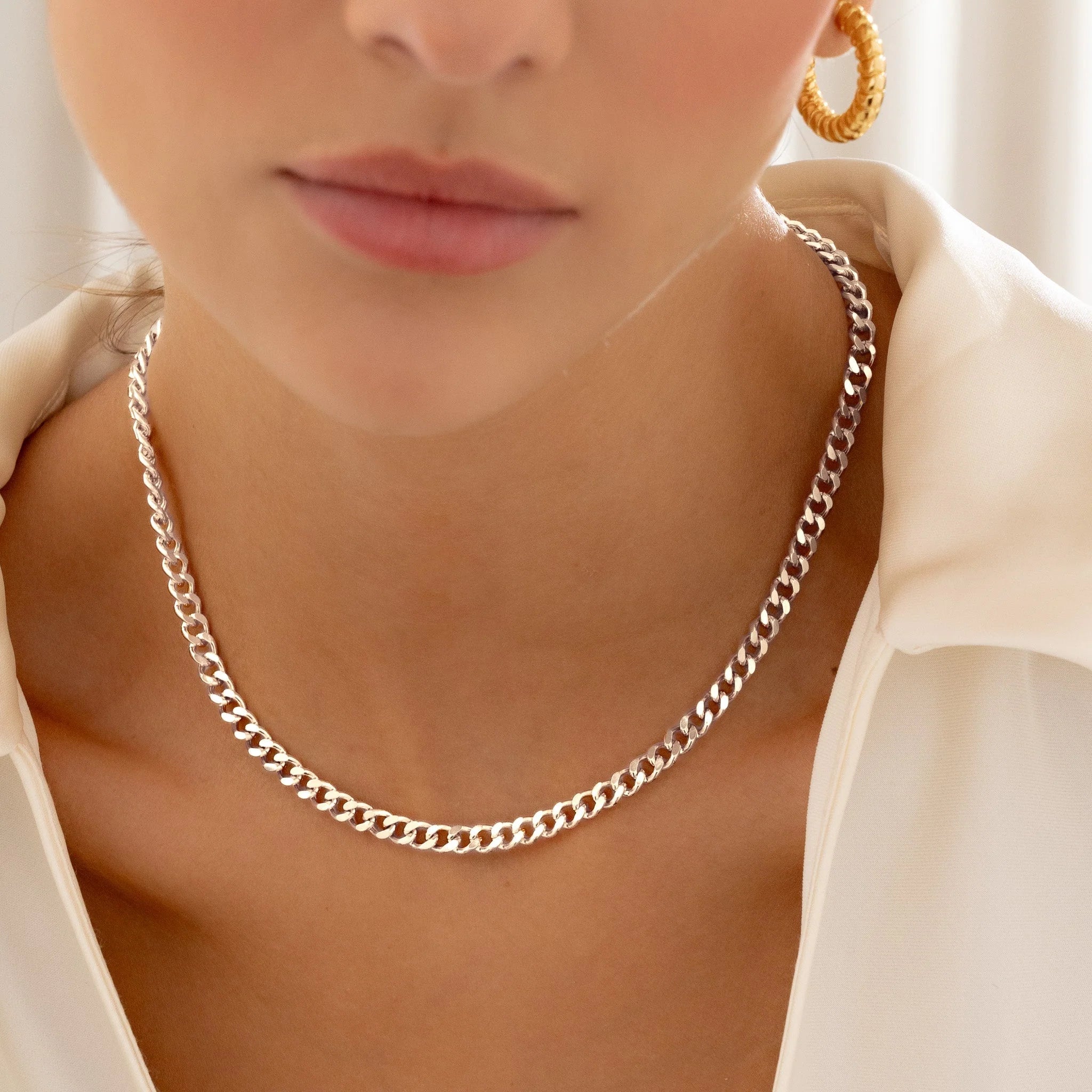 Gargantilla plana + pendientes