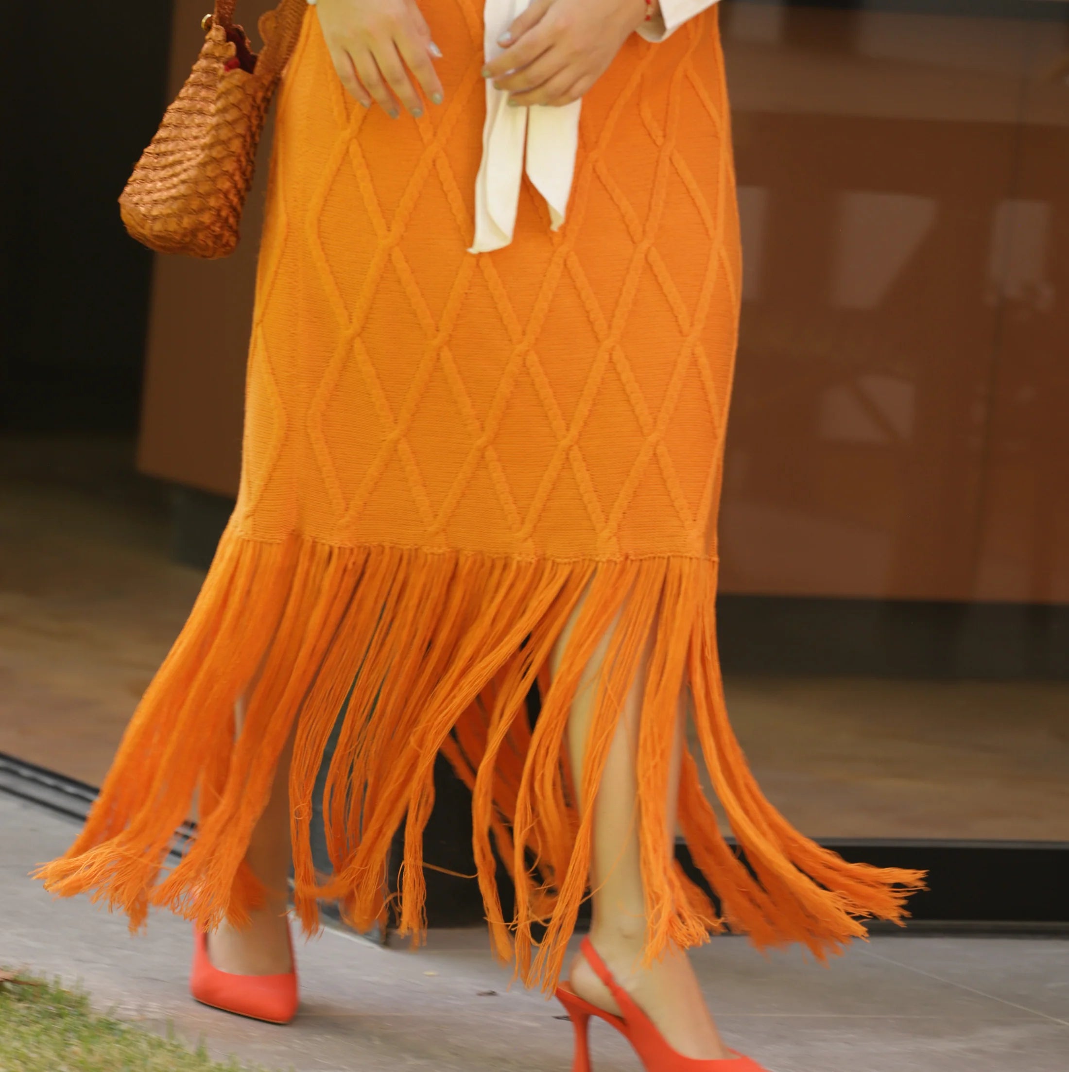 Falda no tan básica