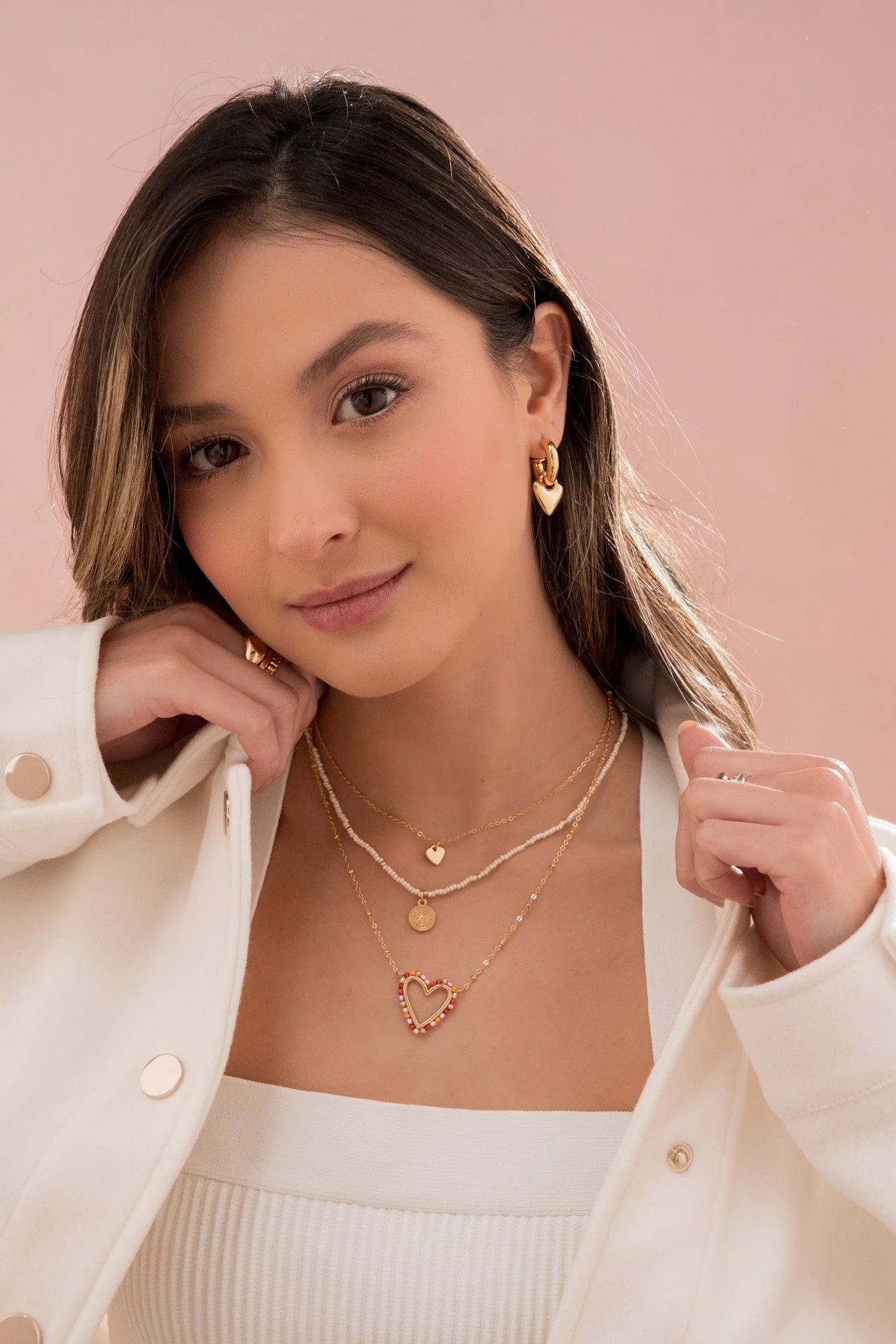 Conjunto de collar y pendientes de corazón